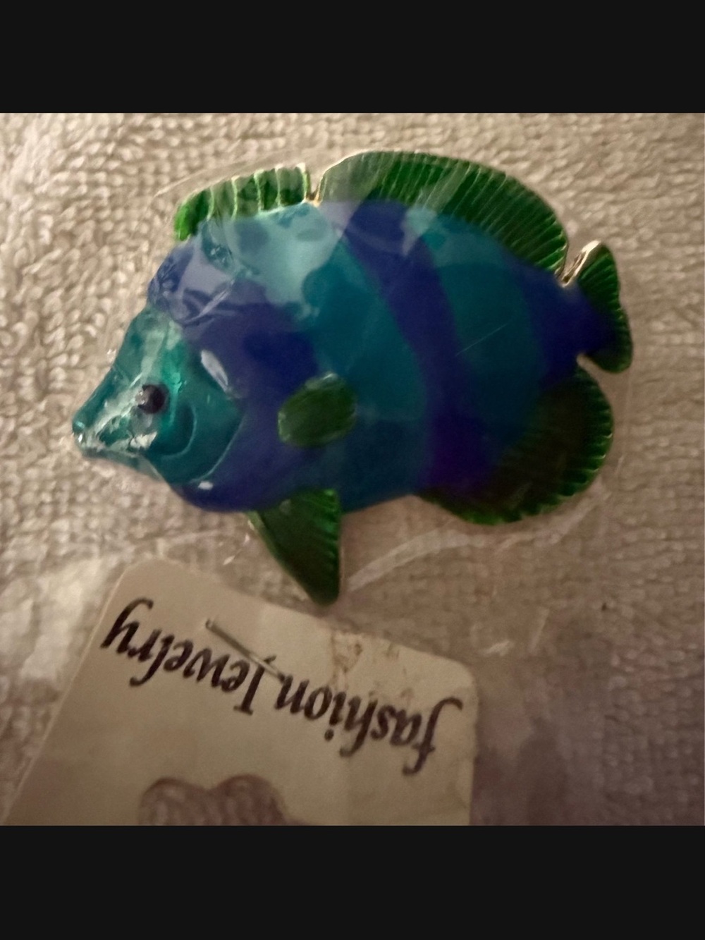 3 fish brooches or pendant for necklaces